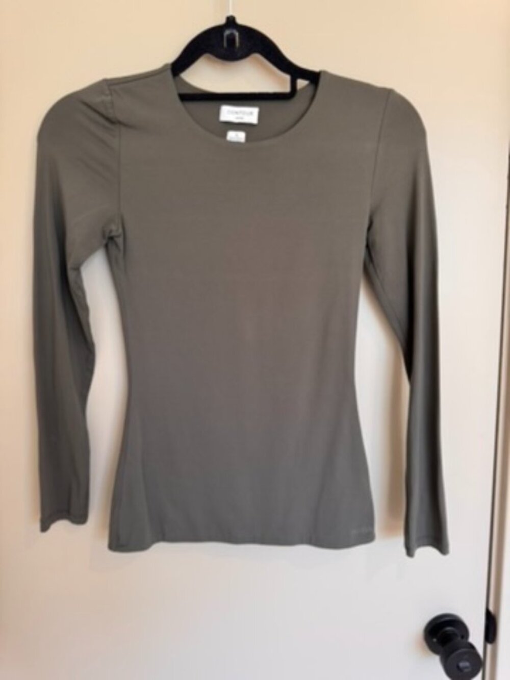 Aritzia Contour Long Sleeve - Olive / Green